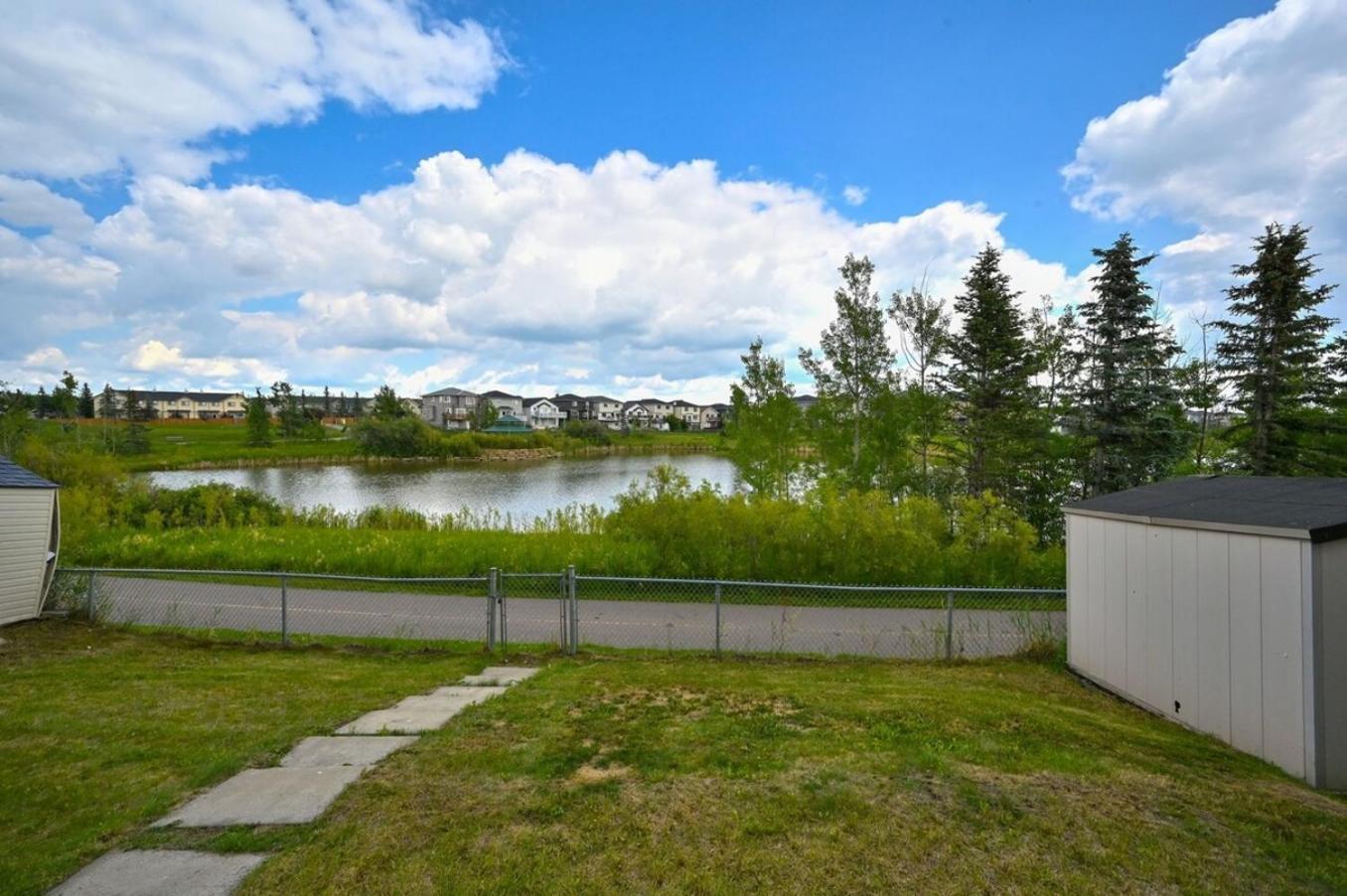 52-3 Bed Suite On Lake Central Ac By Airport YYC Exteriér fotografie